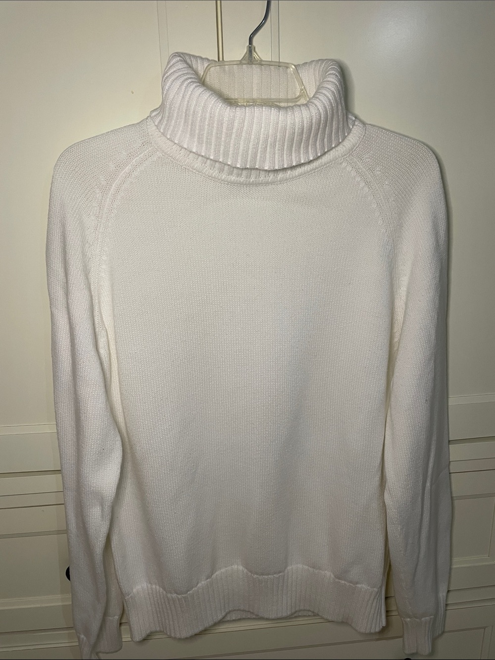 Jeanne Pierre Women’s White Cotton Turtle Neck Sweater.Size XL